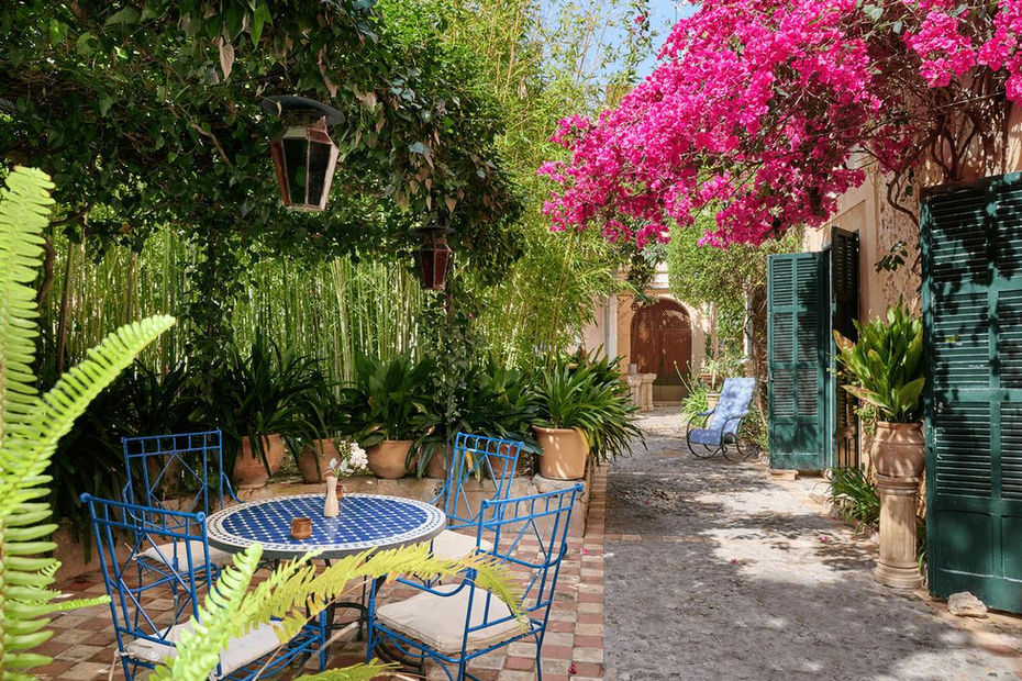 075d9d_aa79ef1f74fa408e946a8d6b8402fe77_mv2_1__1.jpg 075d9d_aa79ef1f74fa408e946a8d6b8402fe77_mv2_1__1.jpg